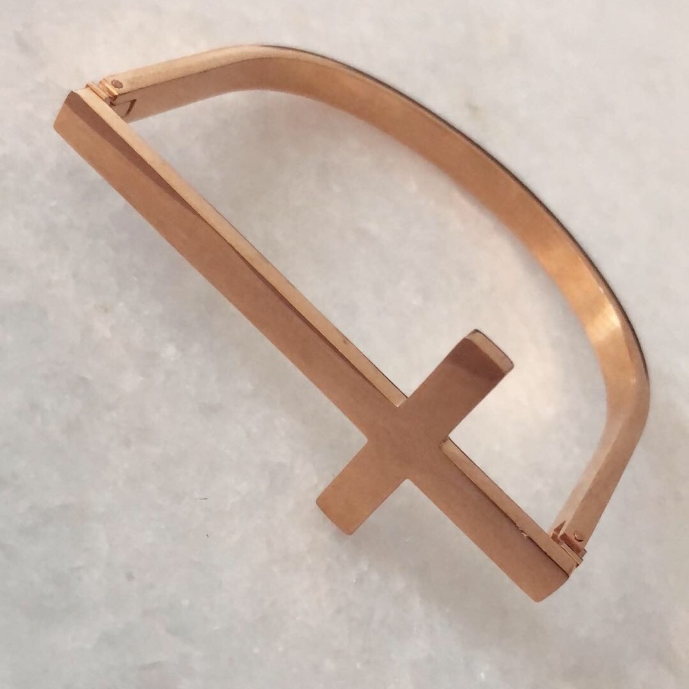 Stainless Steel 💯 % bangles..!!! - Picture 2 of 7